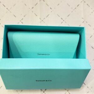 NWT 🩵 Tiffany & Co. Glasses Case in Iconic Blue 🩵